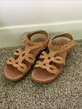 BareTraps Cork-Style Strappy Sandals in Tan